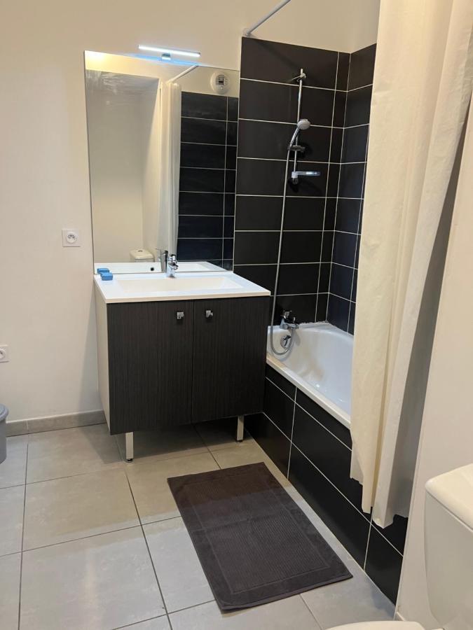 Residence Neuve Le K 10 Mn Gare, Parking , Tram Montpellier Zewnętrze zdjęcie